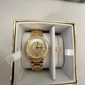 Michael Kors MK1031 Mini Gabbi Pavé Gold-Tone Watch and Heart Bracelet Set